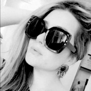 🎀Large 100% UV Protection Sunglasses 🕶 Black